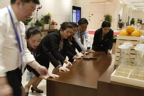 急速36小時(shí) 記第二屆文博會(huì)甘肅會(huì)展中心有限責(zé)任公司會(huì)議服務(wù)保障團(tuán)隊(duì)
